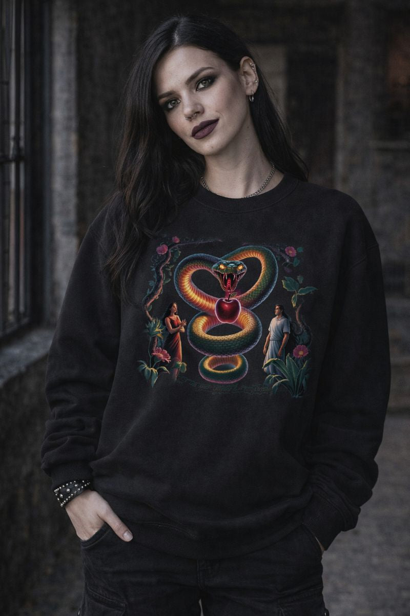 Sweatshirt mit The Original Sin Motiv von Dark Shadows Arts im ruhigen, mystischen Setting