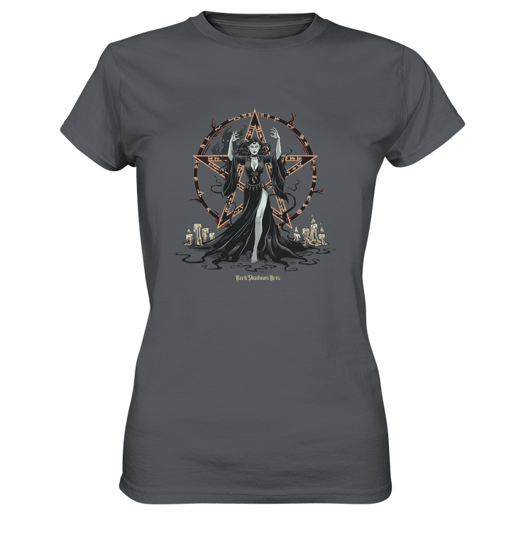 Dark Sorceress Pentagram – Zauberin mit Runen & Kerzen - Ladies Premium Shirt | Lady - Shirts | Dark Shadows Arts