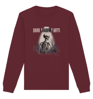 Defiant Bones – Erhobenes Skelett in mystischem Nebel - DSA - Organic Basic Unisex Sweatshirt | Sweatshirts | Dark Shadows Arts