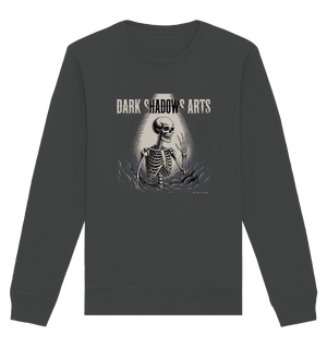 Defiant Bones – Erhobenes Skelett in mystischem Nebel - DSA - Organic Basic Unisex Sweatshirt | Sweatshirts | Dark Shadows Arts