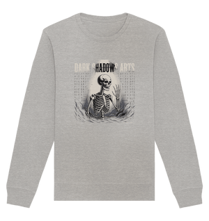 Defiant Bones – Erhobenes Skelett in mystischem Nebel - DSA - Organic Basic Unisex Sweatshirt | Sweatshirts | Dark Shadows Arts