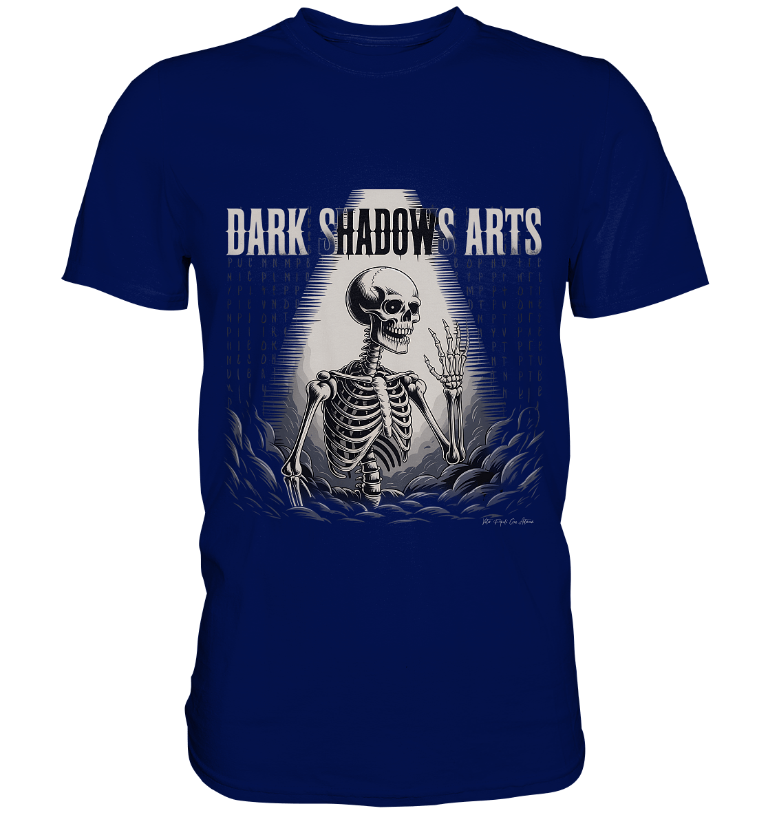 Defiant Bones – Erhobenes Skelett in mystischem Nebel - DSA - Premium Shirt | Unisex - Shirts | Dark Shadows Arts