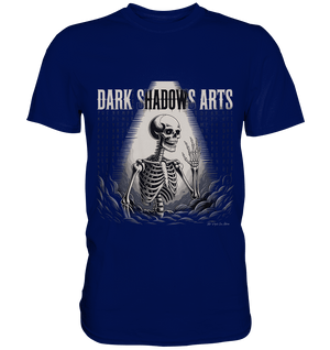 Defiant Bones – Erhobenes Skelett in mystischem Nebel - DSA - Premium Shirt | Unisex - Shirts | Dark Shadows Arts