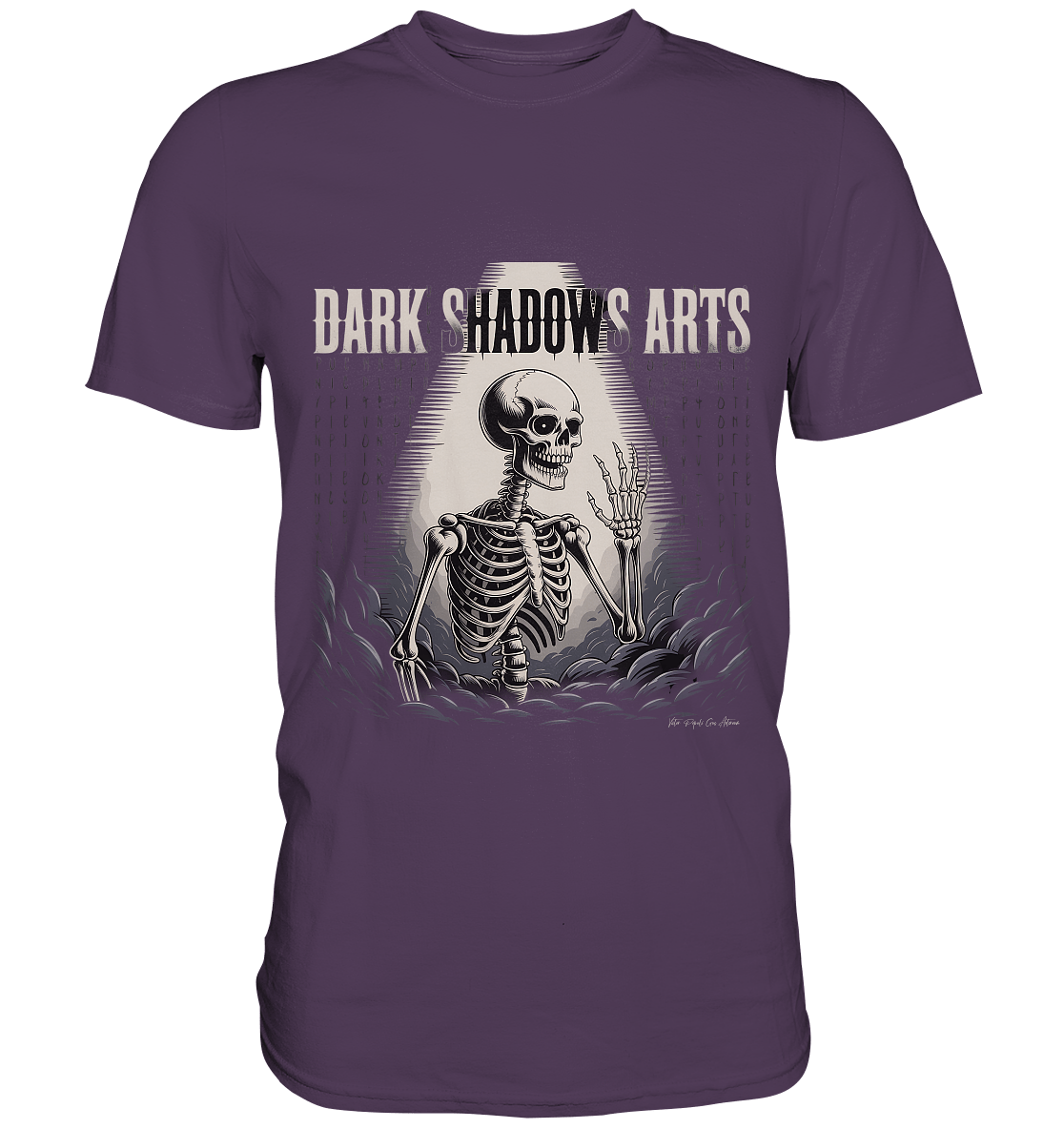Defiant Bones – Erhobenes Skelett in mystischem Nebel - DSA - Premium Shirt | Unisex - Shirts | Dark Shadows Arts
