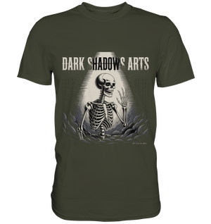 Defiant Bones – Erhobenes Skelett in mystischem Nebel - DSA - Premium Shirt | Unisex - Shirts | Dark Shadows Arts