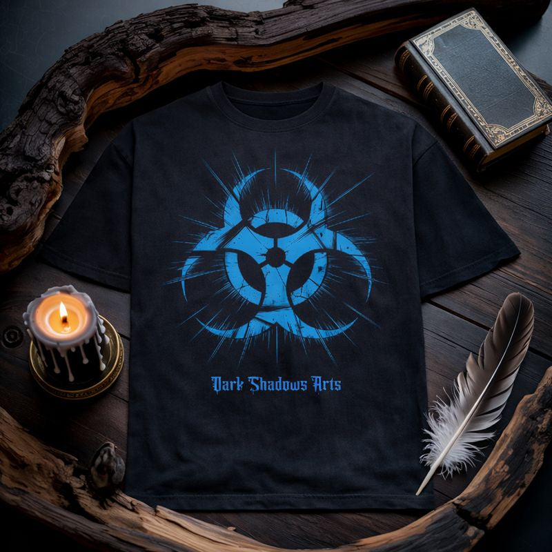 Dark Shadows Arts Premium Shirt „Biohazard Blue“ mit blauem Biohazard-Symbol im Dark Gothic Decibels Stil, präsentiert auf dunklem Ritual-Flatlay-Mockup