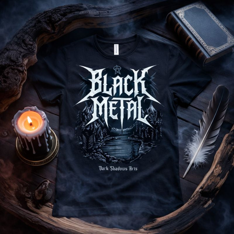 Dark Shadows Arts Premium Gothic T-Shirt „Black Metal“ in Schwarz – düsteres Classix Design mit Black-Metal-Typografie und dunkler Landschaft, hochwertiger Print auf Originalshirt