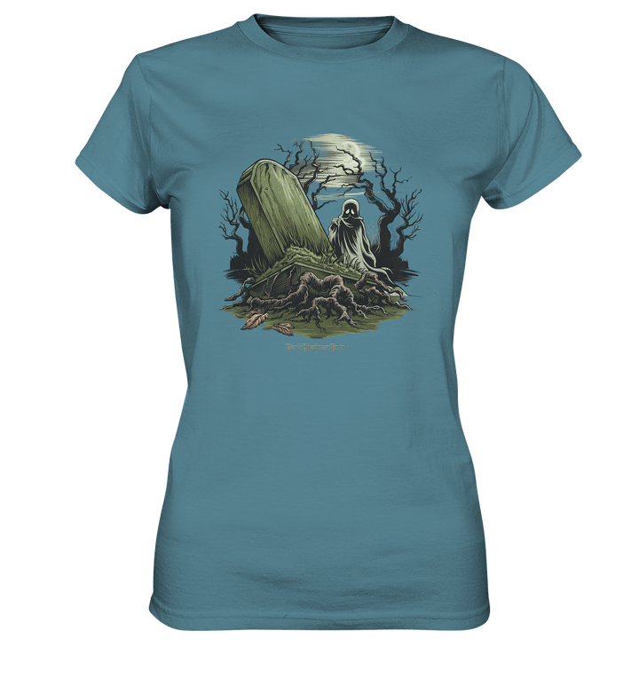 Düsterer Friedhof bei Nacht - Geist vor verfallenem Grabstein in mystischer Atmosphäre - Ladies Premium Shirt | Lady - Shirts | Dark Shadows Arts