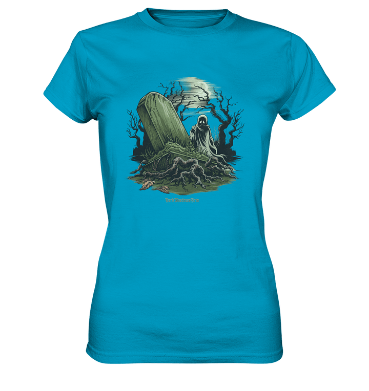 Düsterer Friedhof bei Nacht - Geist vor verfallenem Grabstein in mystischer Atmosphäre - Ladies Premium Shirt | Lady - Shirts | Dark Shadows Arts