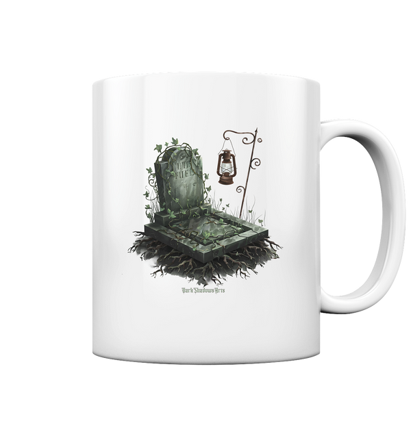 Mystische Grabstein-Illustration mit Laterne und Efeu - Tasse glossy