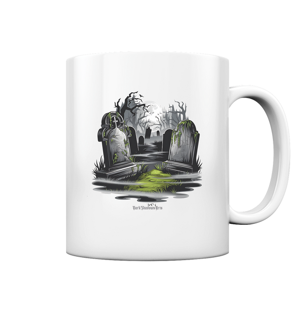 Spukfriedhof mit Vollmond und Nebel - Gruselige Halloween-Kunst - Tasse glossy