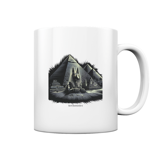 A dark and mysterious depiction of ancient Egypt - Tasse glossy