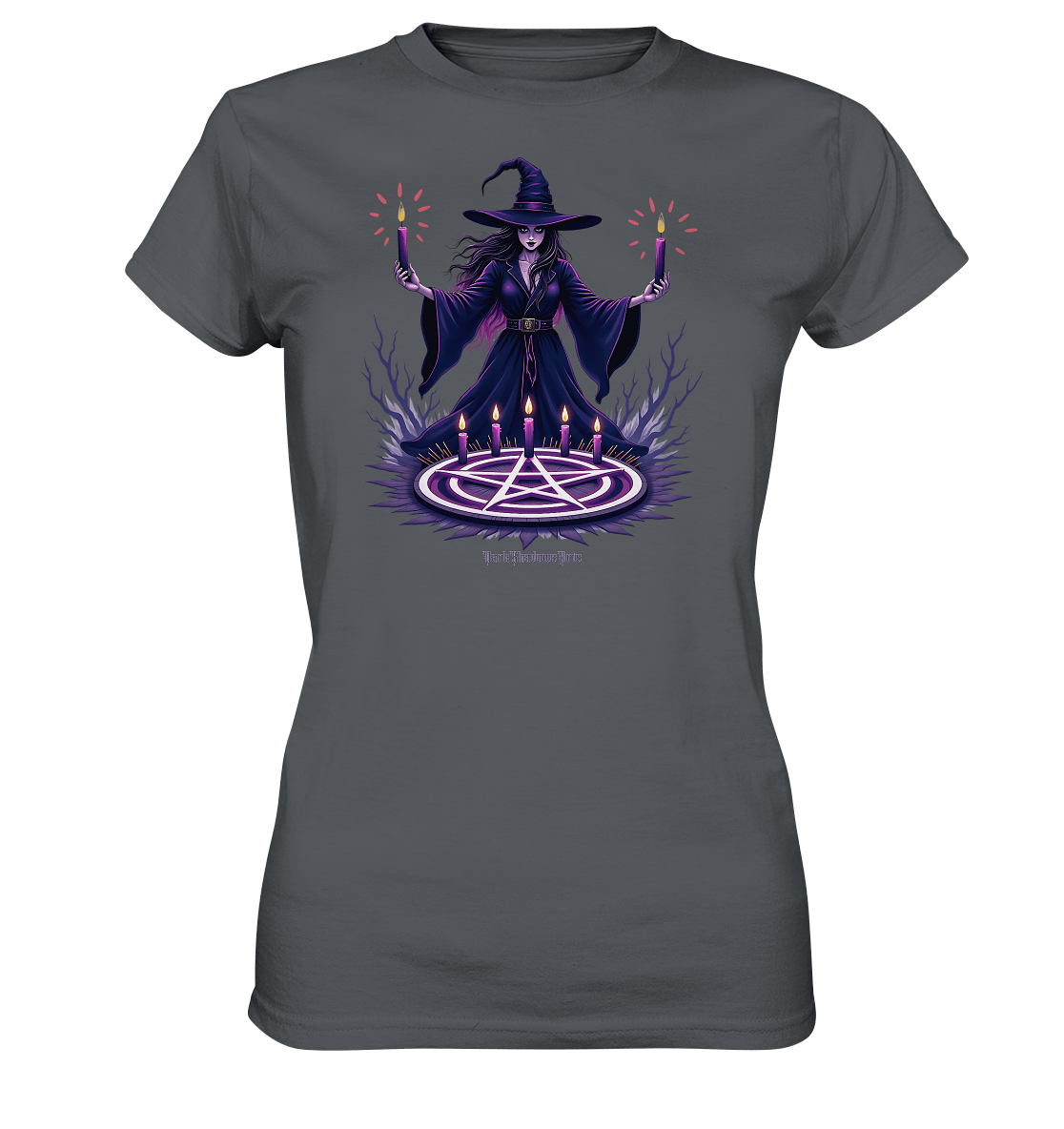 Hexen Illustration mit lila Kerzen und Pentagramm - Ladies Premium Shirt | Lady - Shirts | Dark Shadows Arts