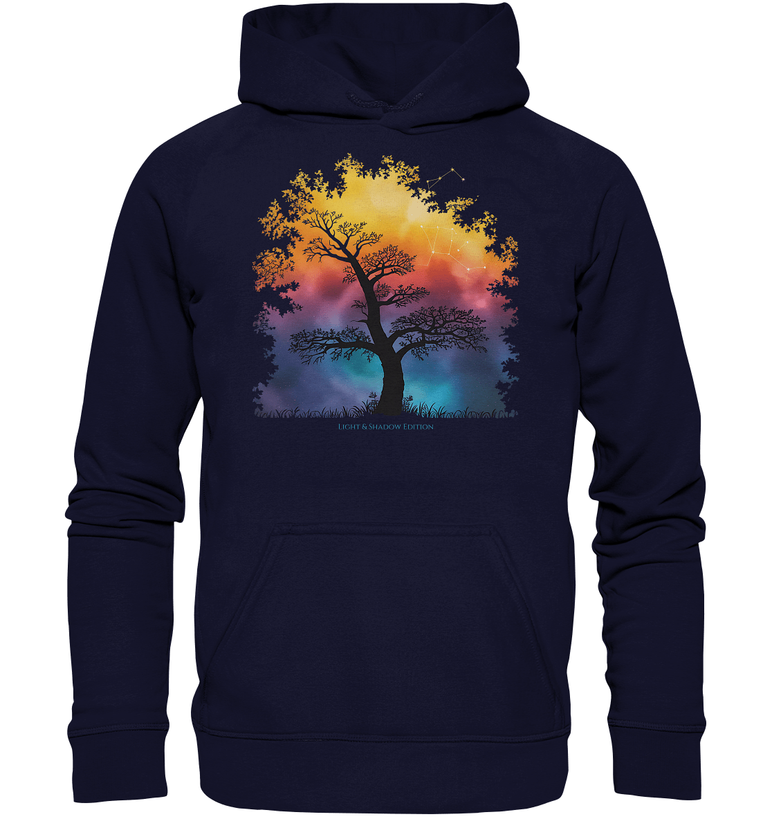 Licht & Schatten – Magische Baumlandschaft mit Sternbild - Basic Unisex Hoodie | Hoodies | Dark Shadows Arts