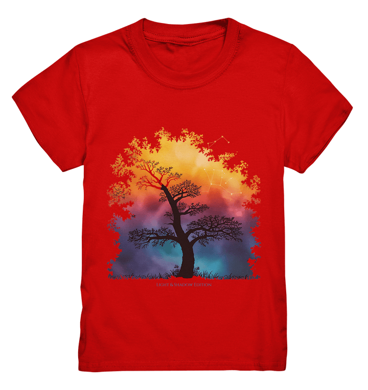 Licht & Schatten – Magische Baumlandschaft mit Sternbild - Kids Premium Shirt | Kids & Babys | Dark Shadows Arts