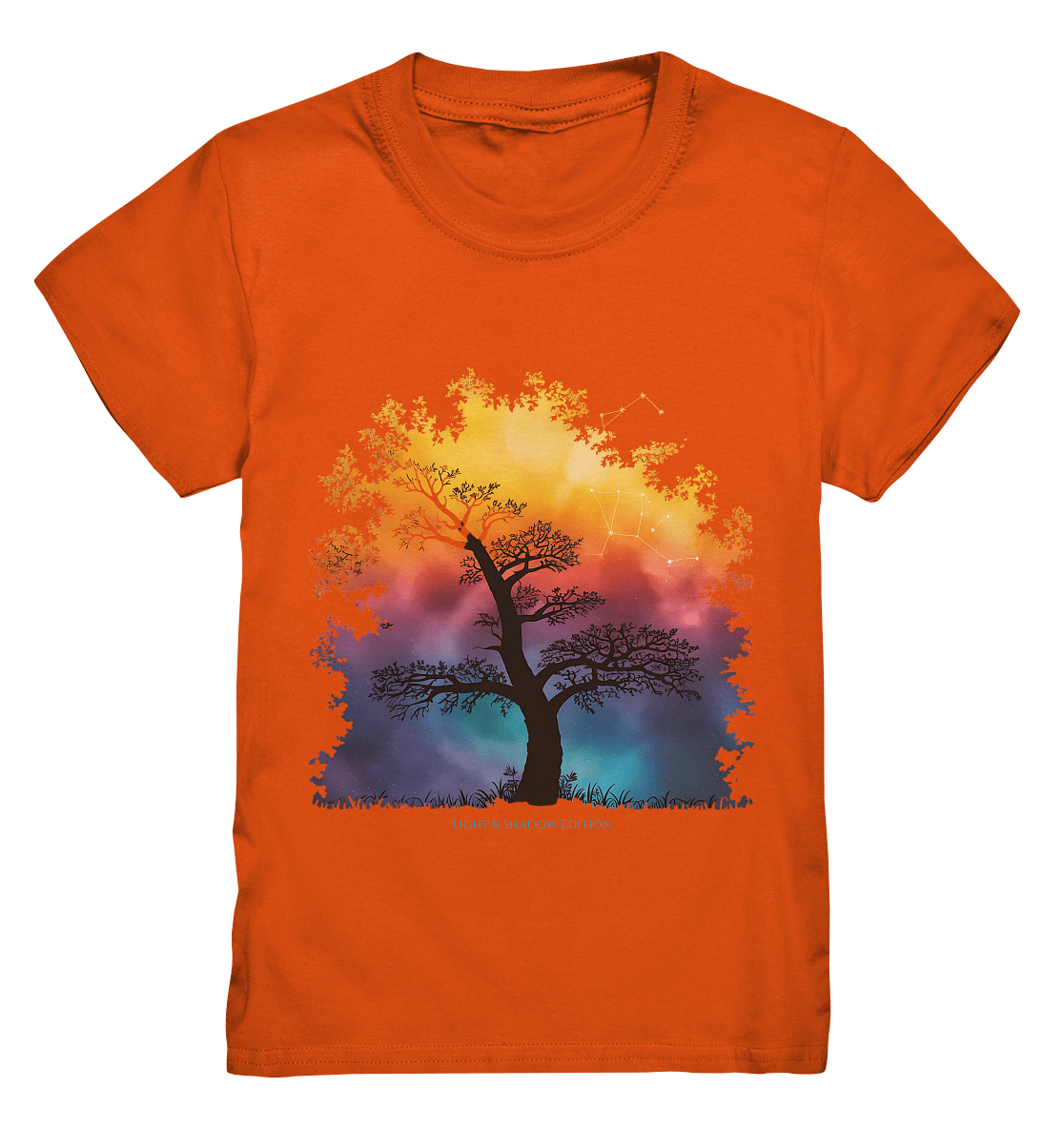 Licht & Schatten – Magische Baumlandschaft mit Sternbild - Kids Premium Shirt | Kids & Babys | Dark Shadows Arts