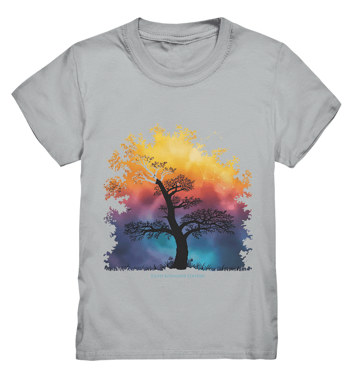 Licht & Schatten – Magische Baumlandschaft mit Sternbild - Kids Premium Shirt | Kids & Babys | Dark Shadows Arts