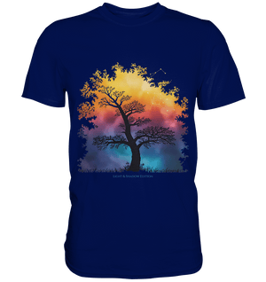 Licht & Schatten – Magische Baumlandschaft mit Sternbild - Premium Shirt | Unisex - Shirts | Dark Shadows Arts