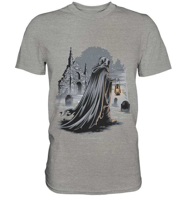 Mystische Nachtwanderung: Kapuzengestalt mit Laterne vor verfallener Ruine im Mondschein - Premium Shirt | Unisex - Shirts | Dark Shadows Arts