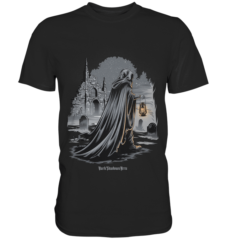 Mystische Nachtwanderung: Kapuzengestalt mit Laterne vor verfallener Ruine im Mondschein - Premium Shirt | Unisex - Shirts | Dark Shadows Arts