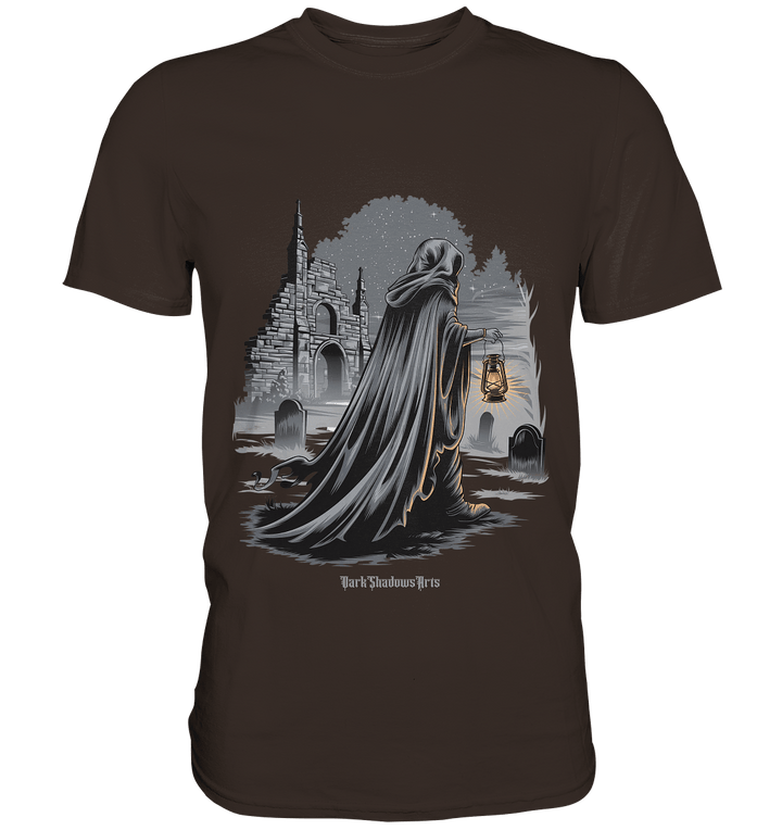 Mystische Nachtwanderung: Kapuzengestalt mit Laterne vor verfallener Ruine im Mondschein - Premium Shirt | Unisex - Shirts | Dark Shadows Arts