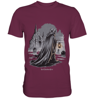 Mystische Nachtwanderung: Kapuzengestalt mit Laterne vor verfallener Ruine im Mondschein - Premium Shirt | Unisex - Shirts | Dark Shadows Arts