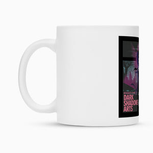 Night Queen – Gothic Eleganz im VHS - Glitch - Tasse | Mug | Dark Shadows Arts