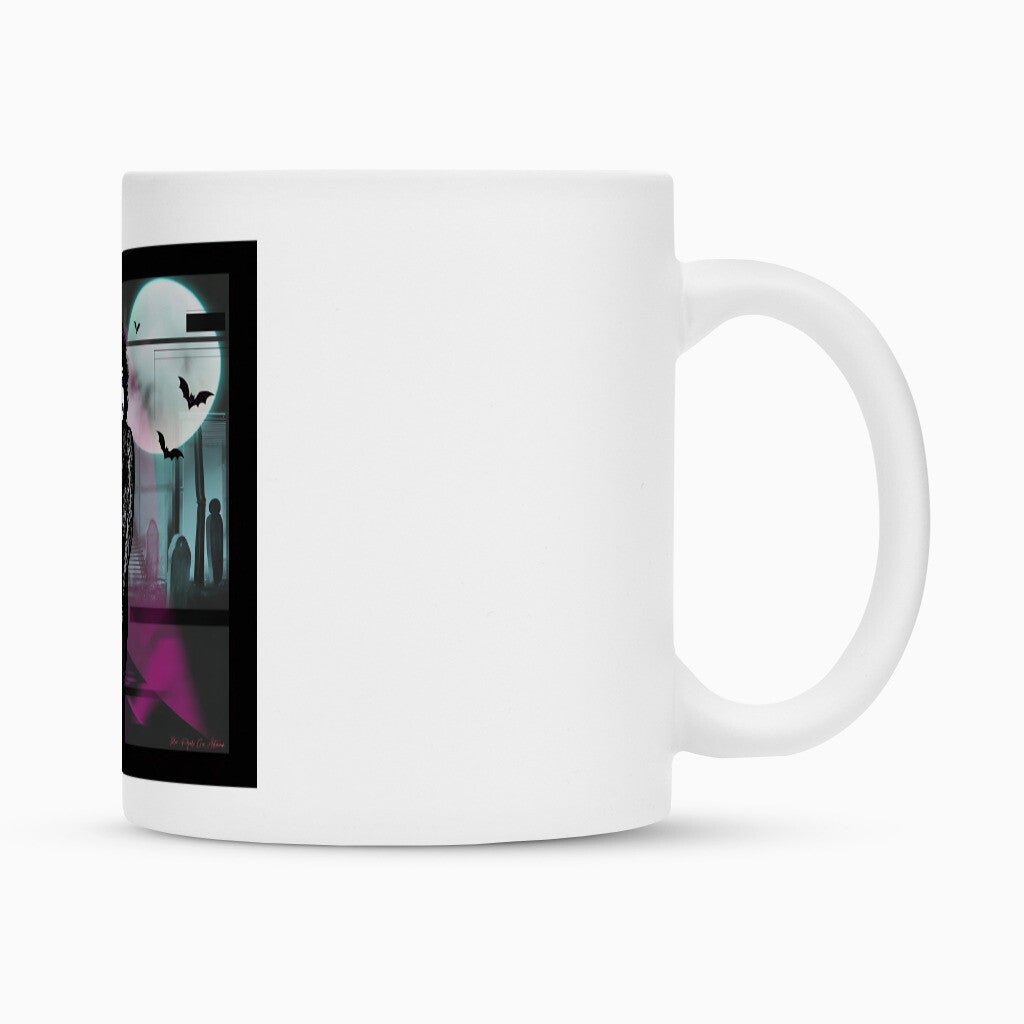 Night Queen – Gothic Eleganz im VHS - Glitch - Tasse | Mug | Dark Shadows Arts