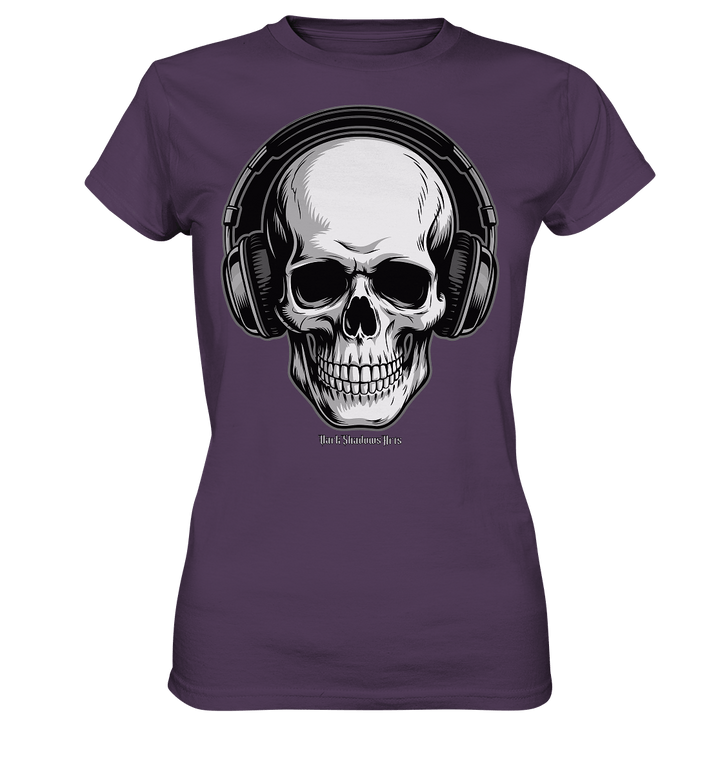 Requiem in Beats – Totenkopf mit Ohrhörern für Musikrebellen - Ladies Premium Shirt | Lady - Shirts | Dark Shadows Arts