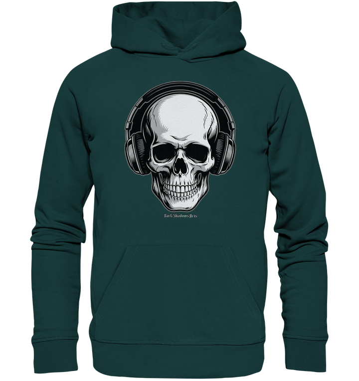 Requiem in Beats – Totenkopf mit Ohrhörern für Musikrebellen - Organic Hoodie | Hoodies | Dark Shadows Arts
