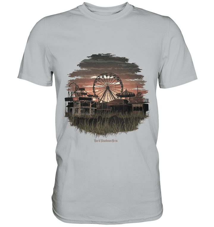 Verlassener Jahrmarkt bei Sonnenuntergang Unheimliches Riesenrad und überwucherter Rasen - Premium Shirt | Unisex - Shirts | Dark Shadows Arts