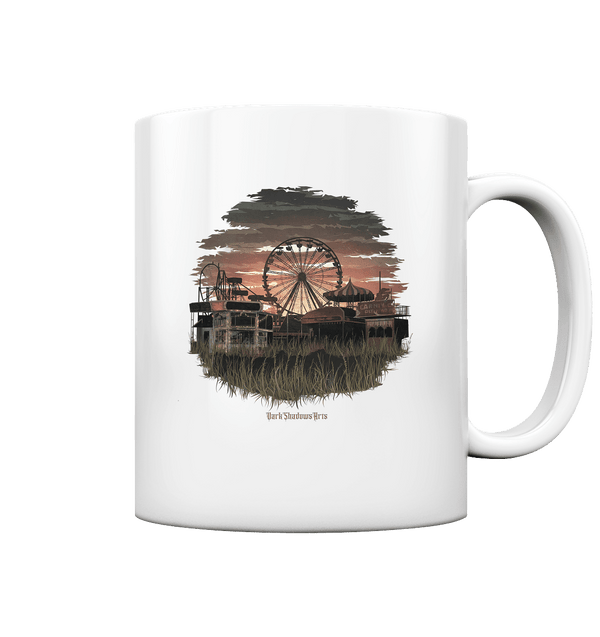 Verlassener Jahrmarkt bei Sonnenuntergang Unheimliches Riesenrad und überwucherter Rasen - Tasse glossy | Trinkgefäße | Dark Shadows Arts