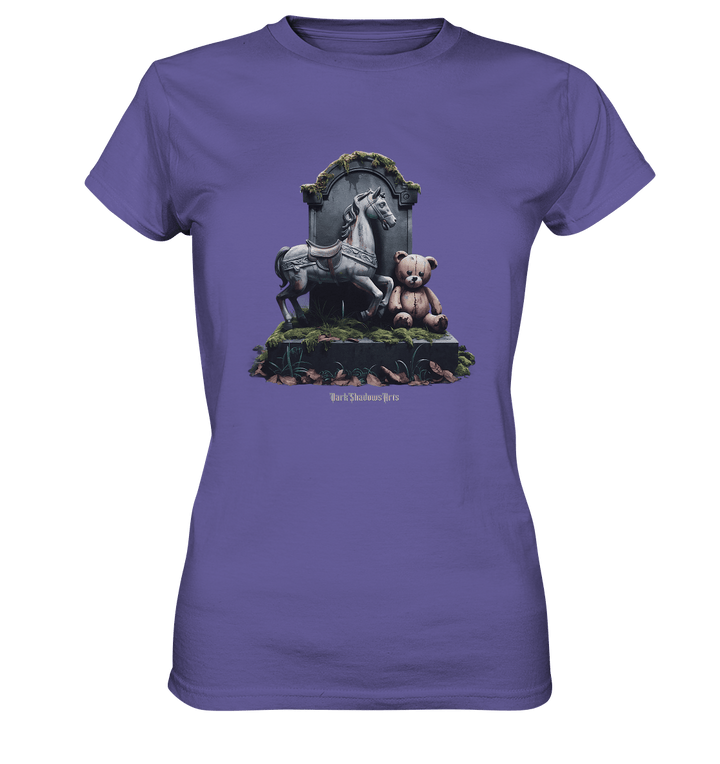 Verwittertes Karussellpferd und Plüschbär - Grabstein im Verfall - Ladies Premium Shirt | Lady - Shirts | Dark Shadows Arts